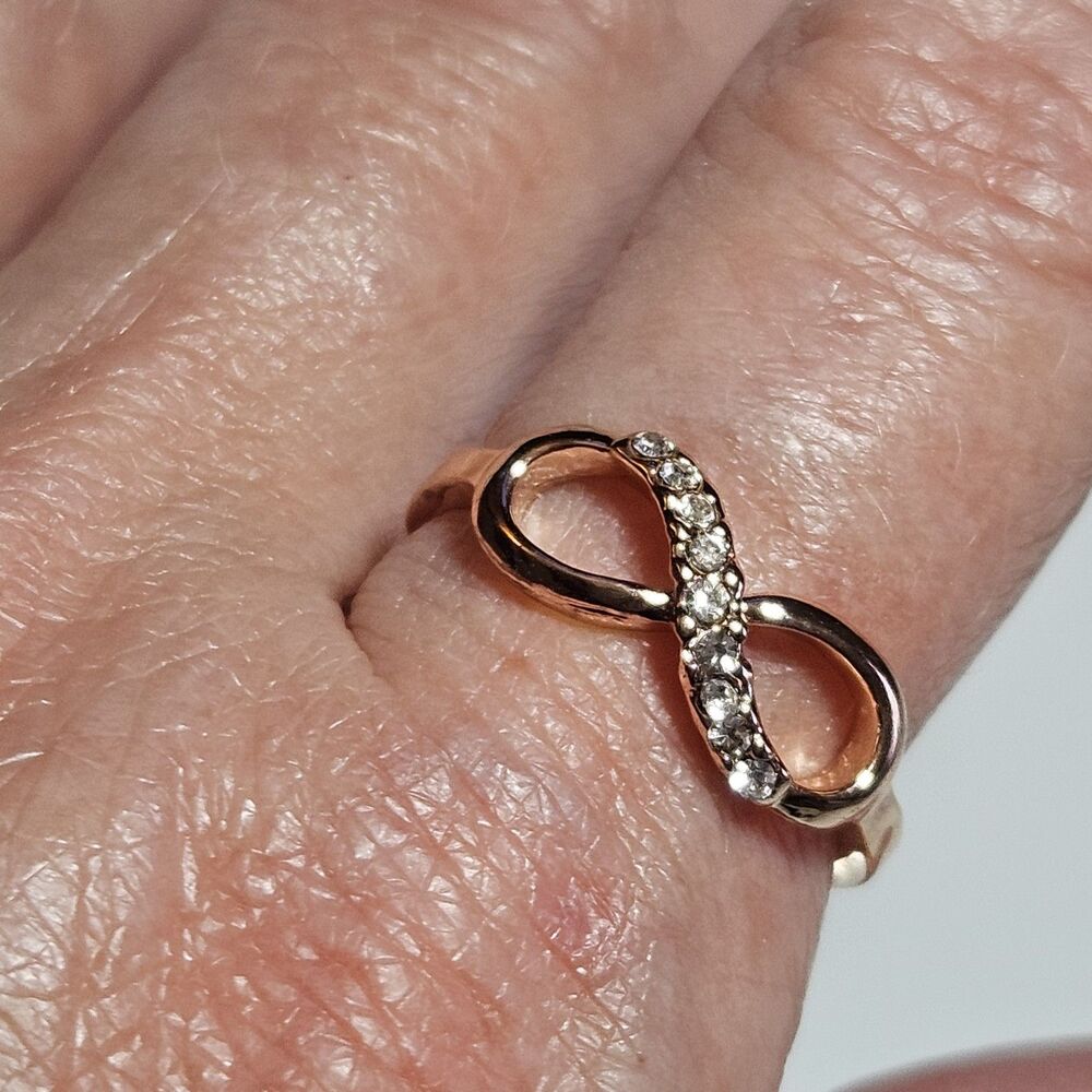 Rose Gold Tone Clear Rhinestone Infinity Ring Size 8 - Picture 4 of 11